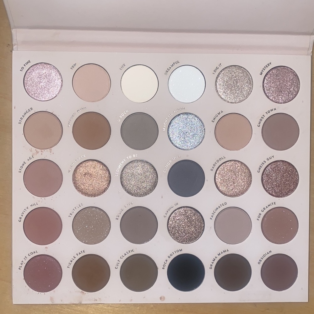 Colourpop Stone Cold Fox Eyeshadow Palette - Picture 2 of 3